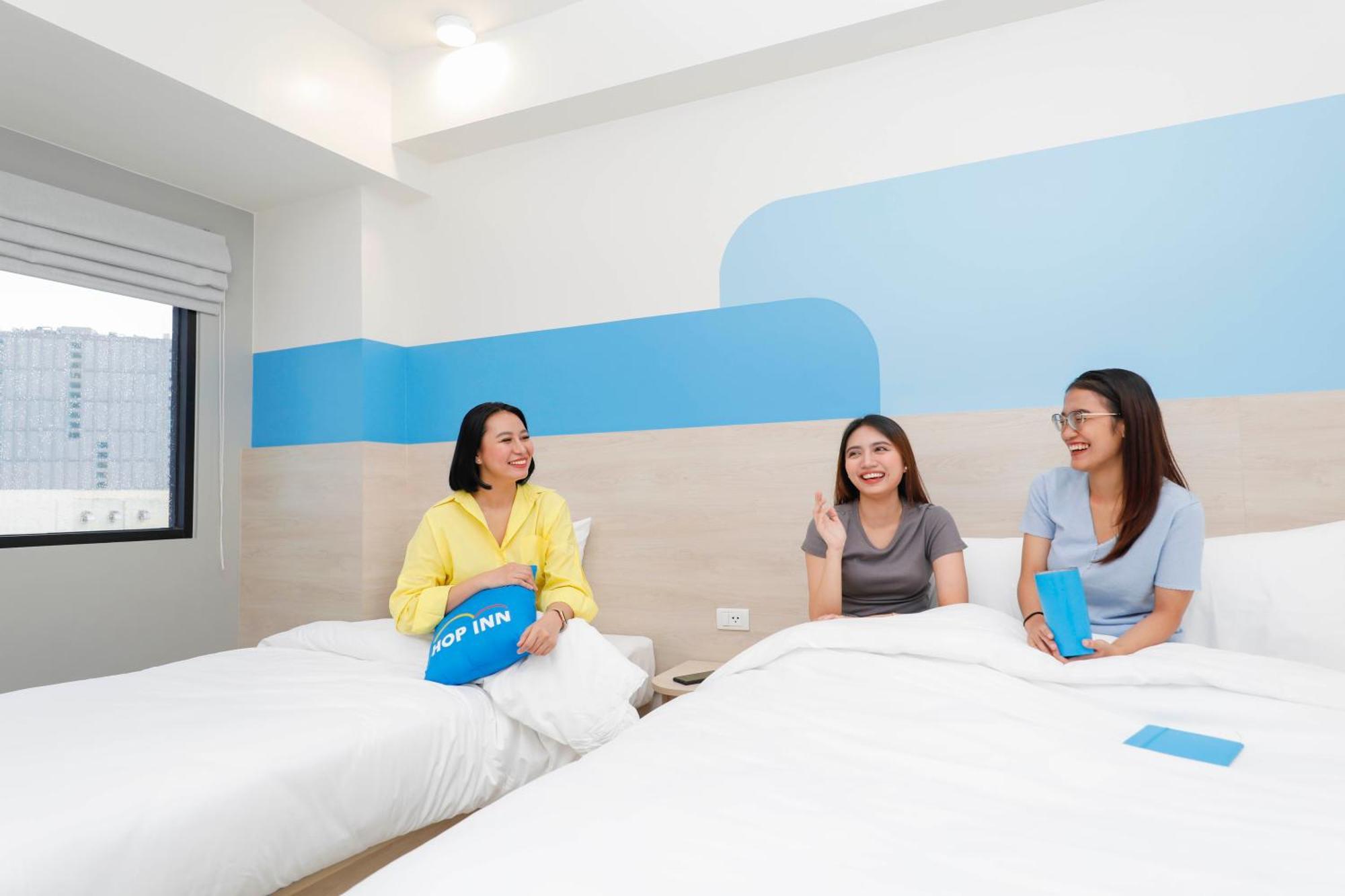 Hop Inn Hotel North Edsa Кесон-Сити Экстерьер фото