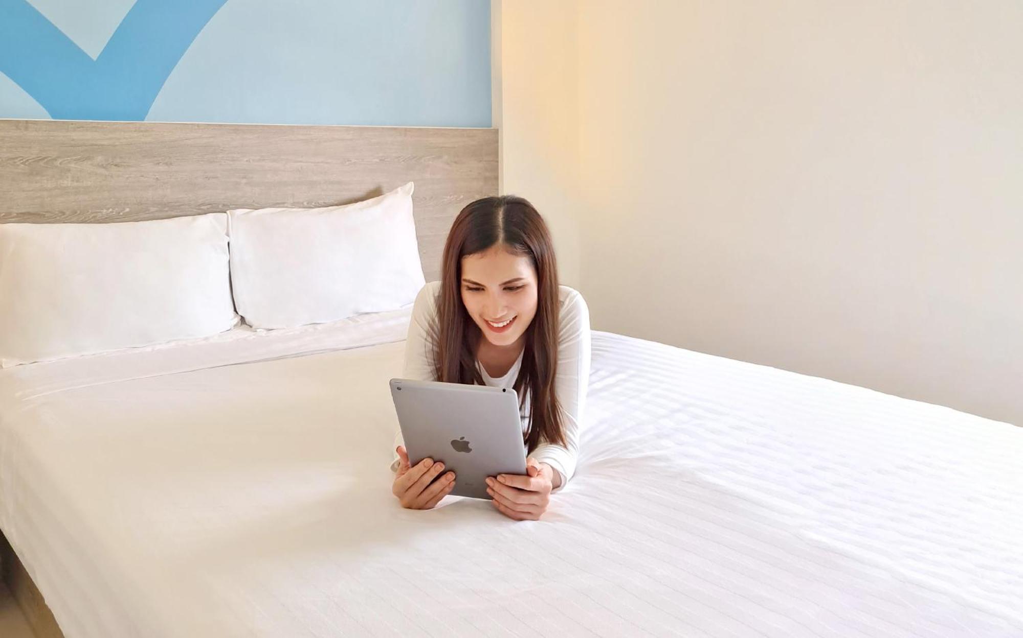 Hop Inn Hotel North Edsa Кесон-Сити Экстерьер фото
